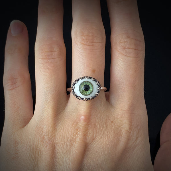 Large Eyeball Ring